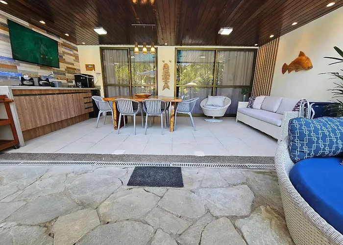 Flat Luxo Terreo Com Varanda Privativa No Nannai E Com Varanda Gourmet - Locarhouse