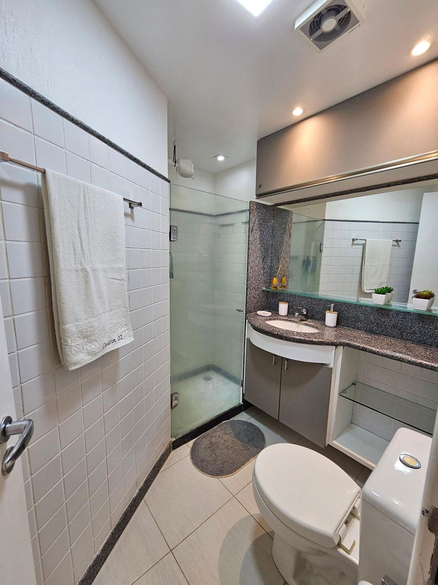 Flat Luxo Terreo Com Varanda Privativa No Nannai E Com Varanda Gourmet - Locarhouse Apartment