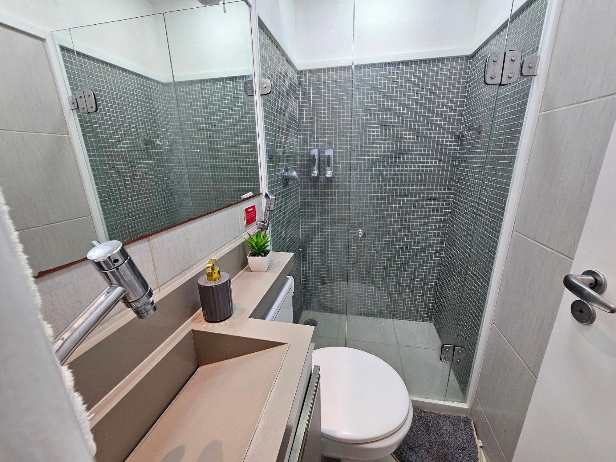 Flat Luxo Terreo Com Varanda Privativa No Nannai E Com Varanda Gourmet - Locarhouse Apartment